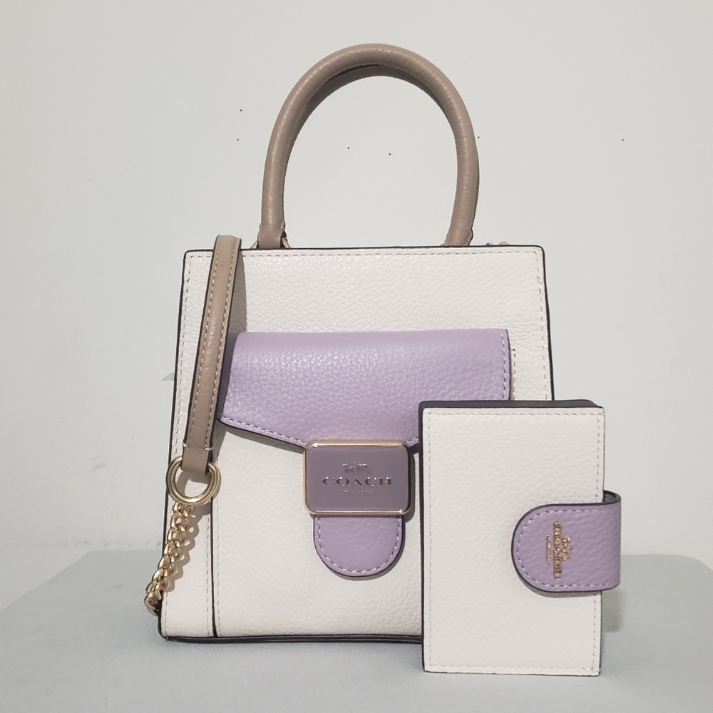 NWT! COACH LIQUIDATION SALE!! PRICES 50% OFF NOW!!